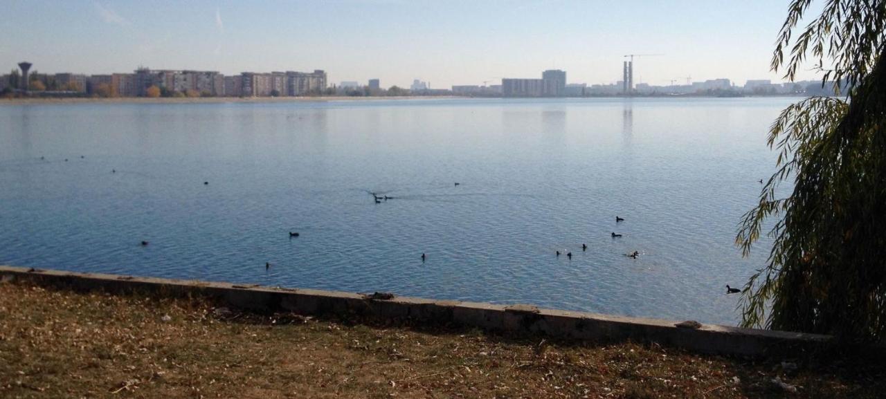 Luxury Westpark 2 Presidentialsuite With Lake View W4 Bukarest Exterior foto