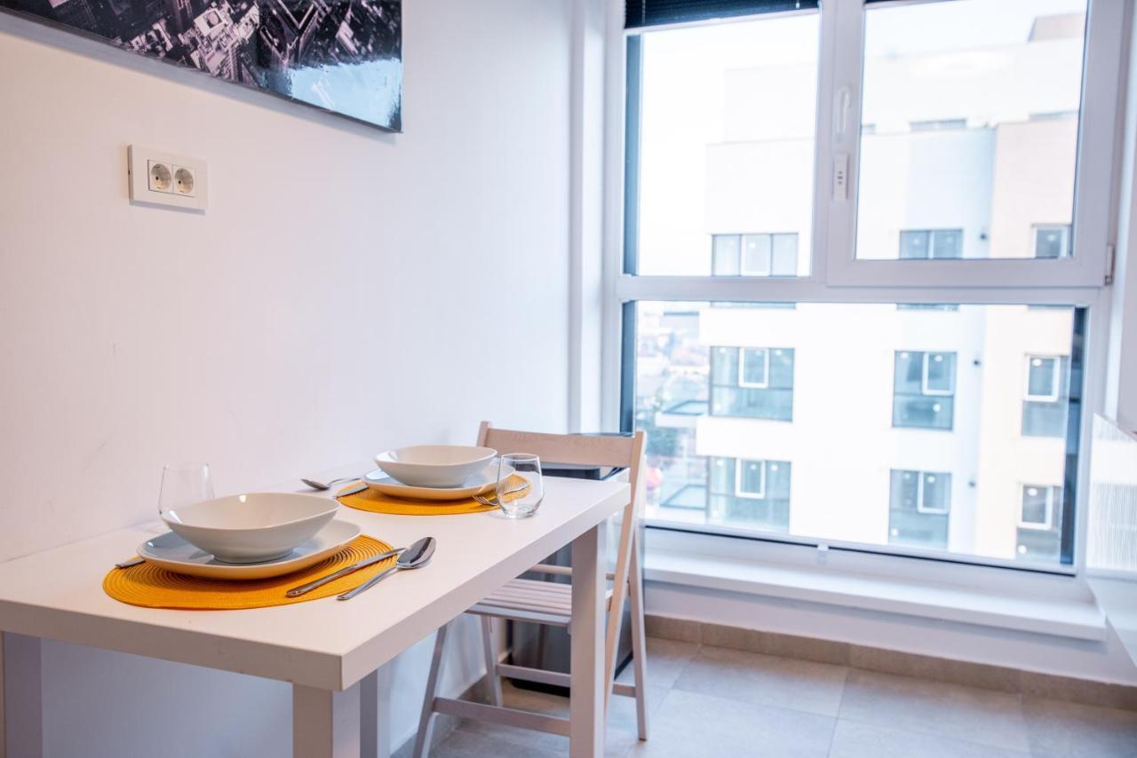 Luxury Westpark 2 Presidentialsuite With Lake View W4 Bukarest Exterior foto